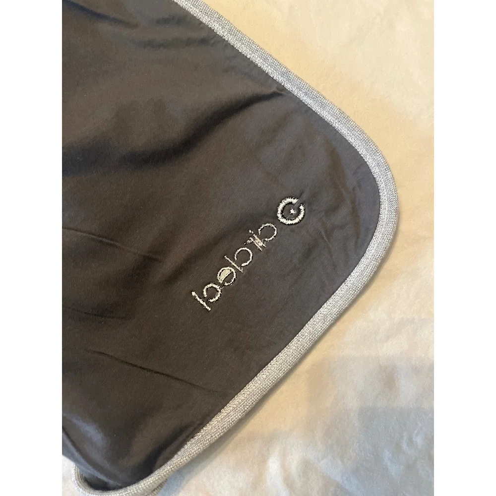 Marine Layer Signature Lined Reversible Travel Blanket Grey Heather Charcoal